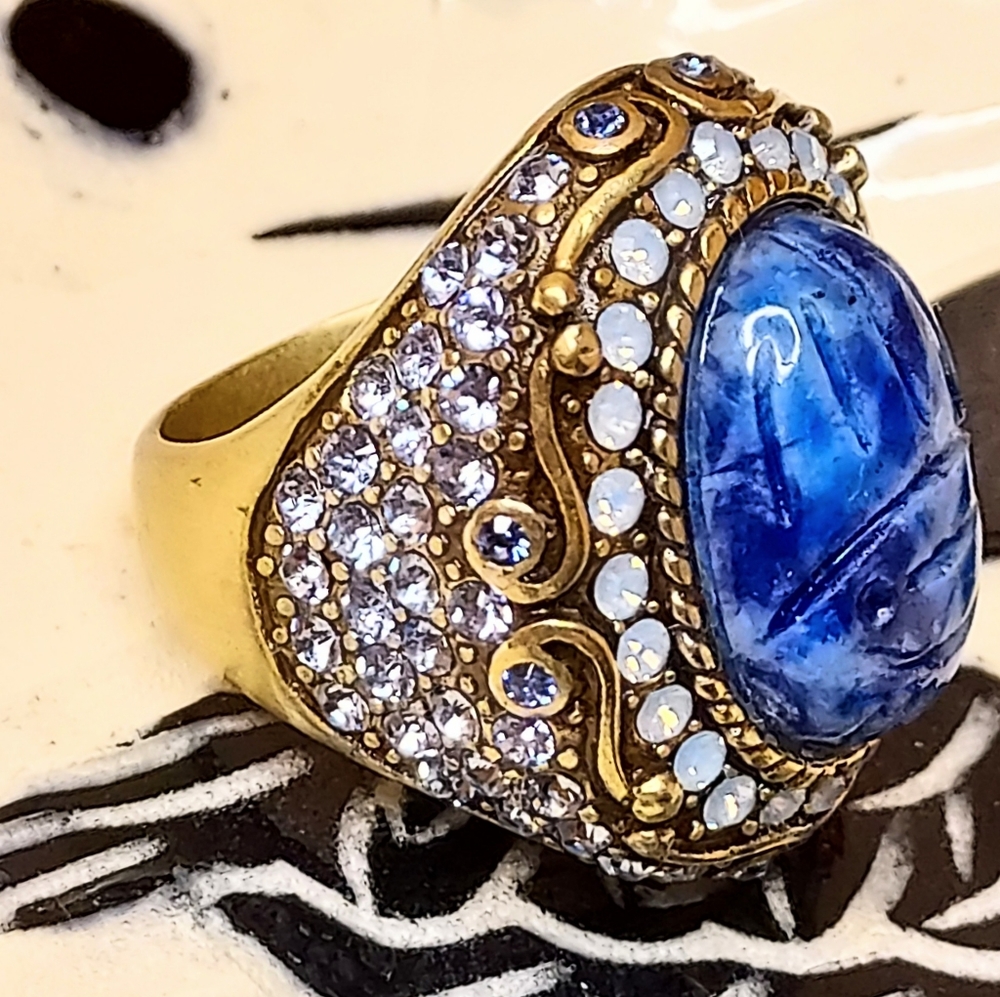 HEIDI DAUS Blue Scarab & Rhinestone Egyptian Style Ring - Picture 3 of 7